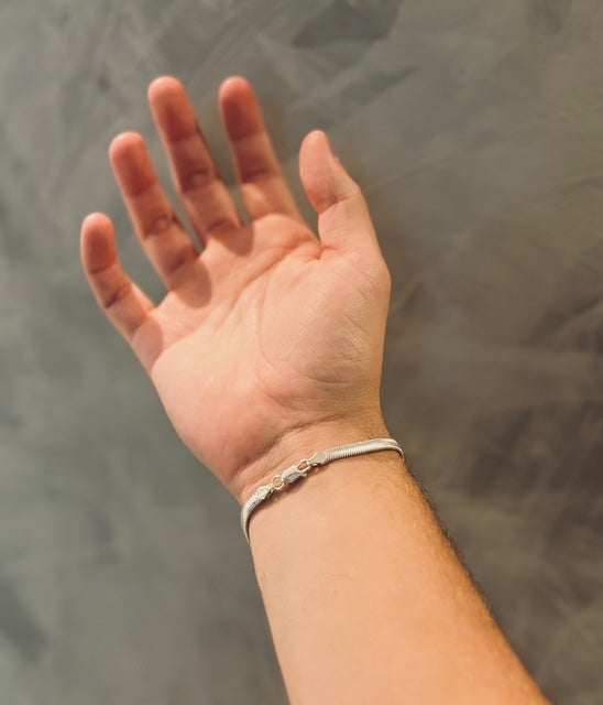 Flat Bracelet