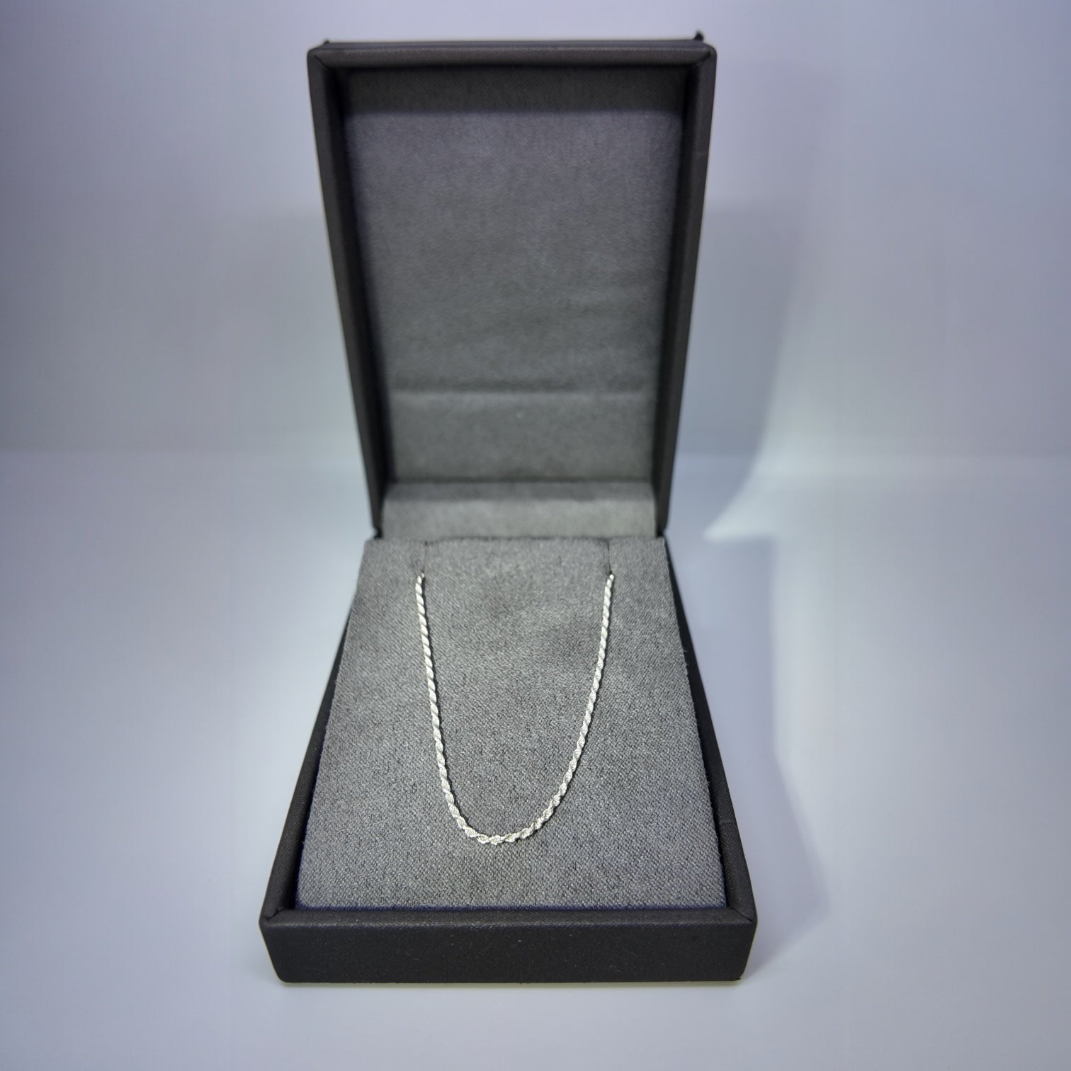 Twisted Chain Necklace